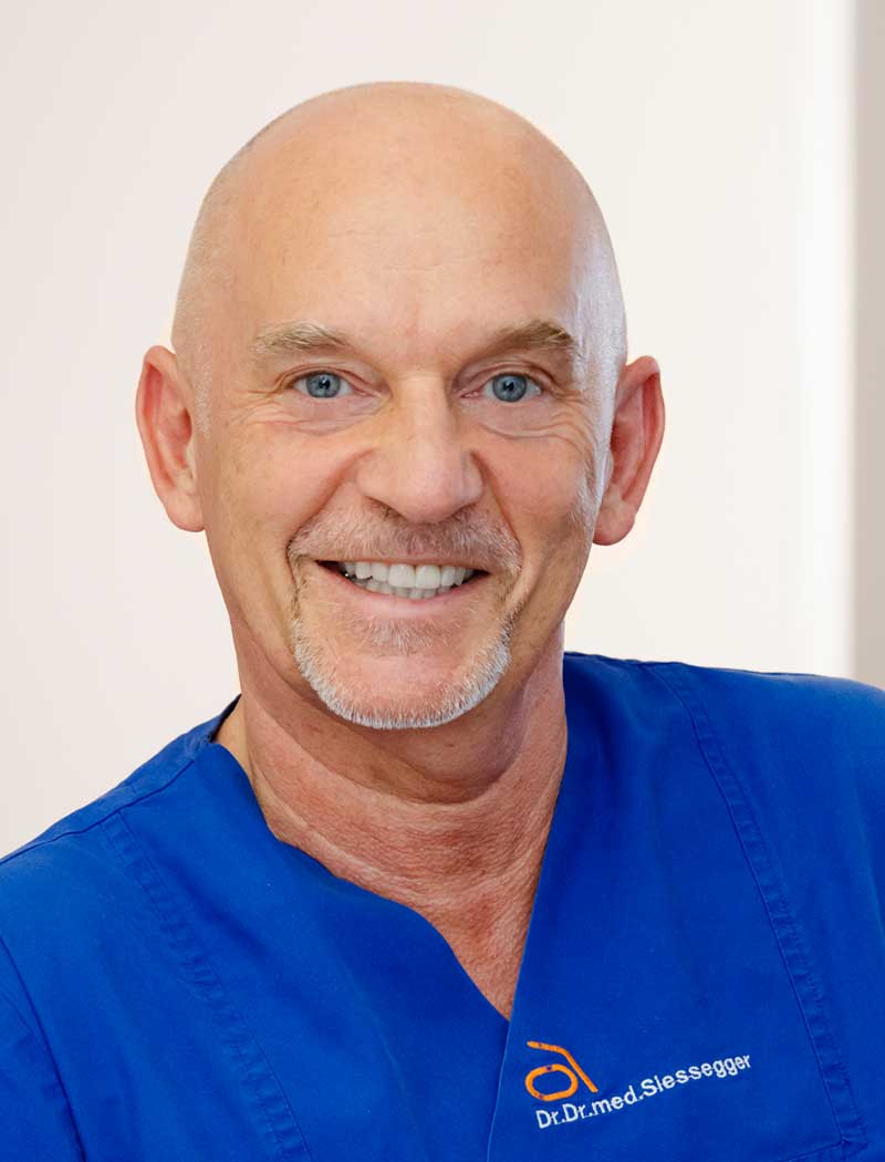 Dr. Dr. Siessegger Köln | Gesichtschirurg